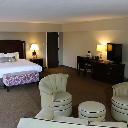 The Avalon Hotel And Conference Center Erie Luaran gambar