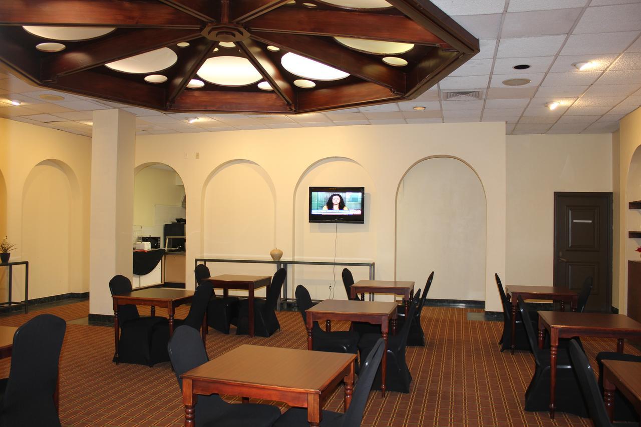 The Avalon Hotel And Conference Center Erie Luaran gambar